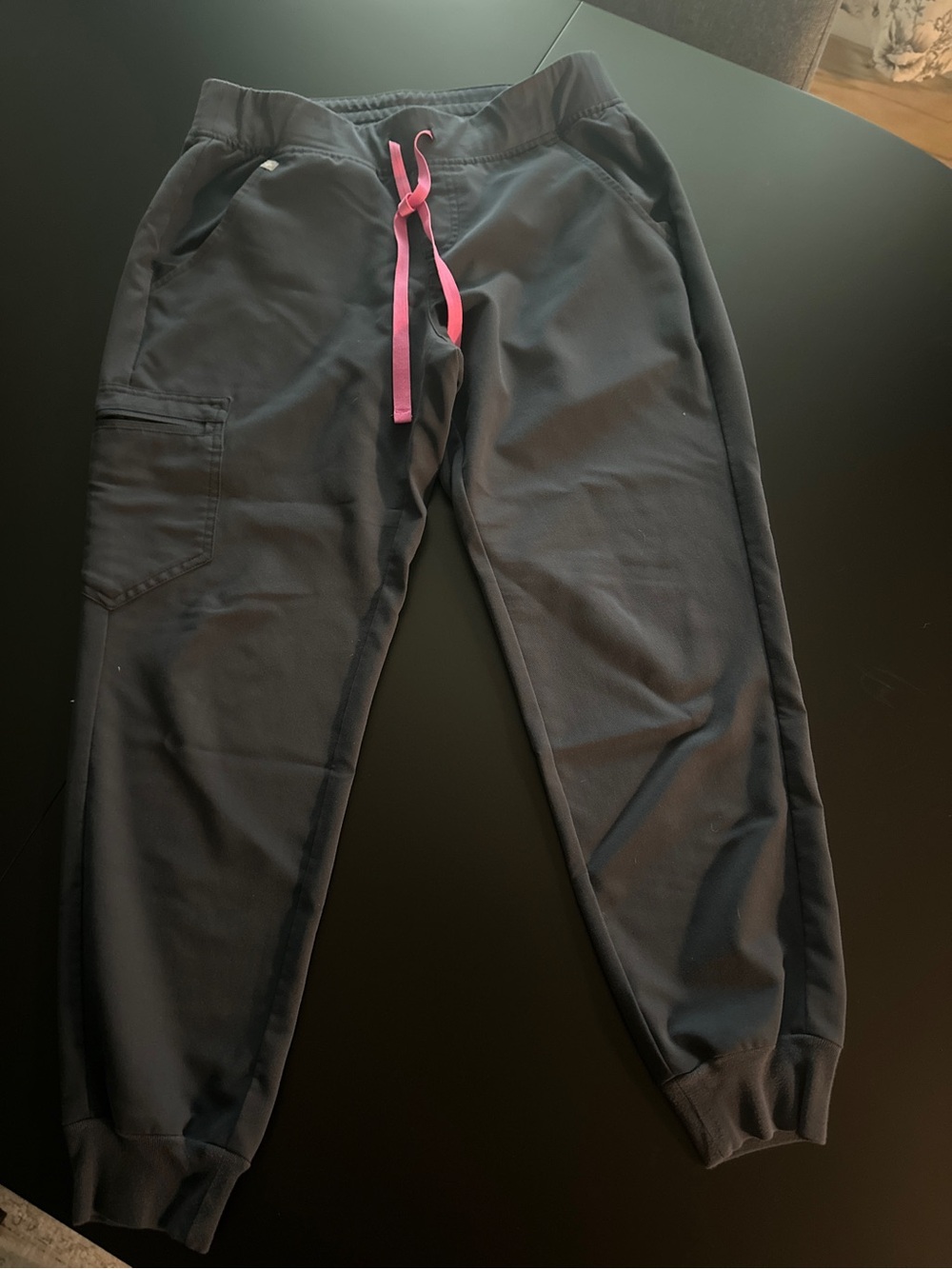 FIGS women’s Zamora jogger scrub pant medium petite grey